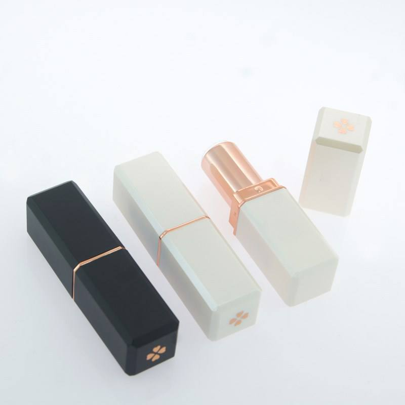 Premium Empty Customizable Twist Plastic Lipstick Tubes in Round and Square Shapes