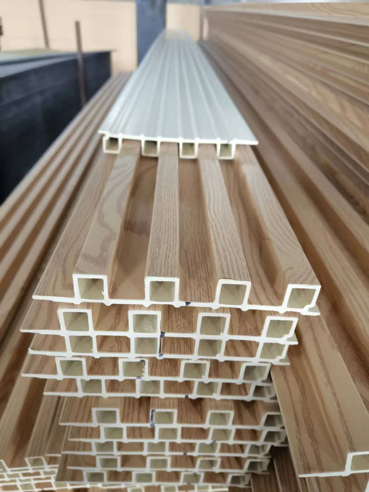 Plastic Composite Waterproof WPC Wall Panel for Interior Wall Decoration