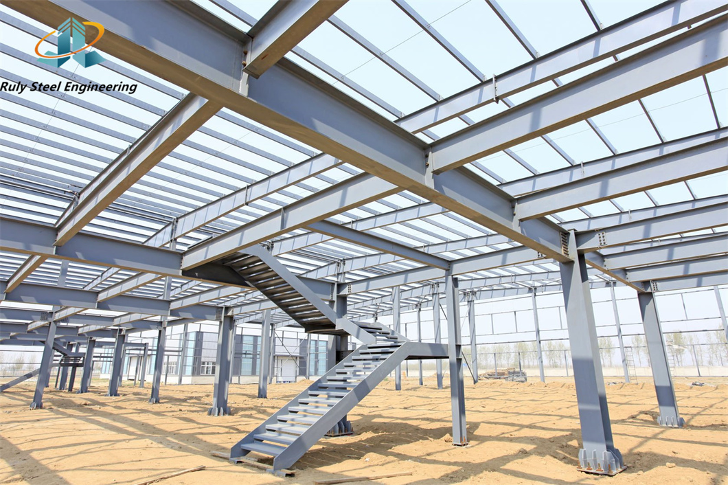 Modular Construction Design Fast Installation Period PU Sandwich Panel Insulation Prefabricated Steel Structure Poultry Farm