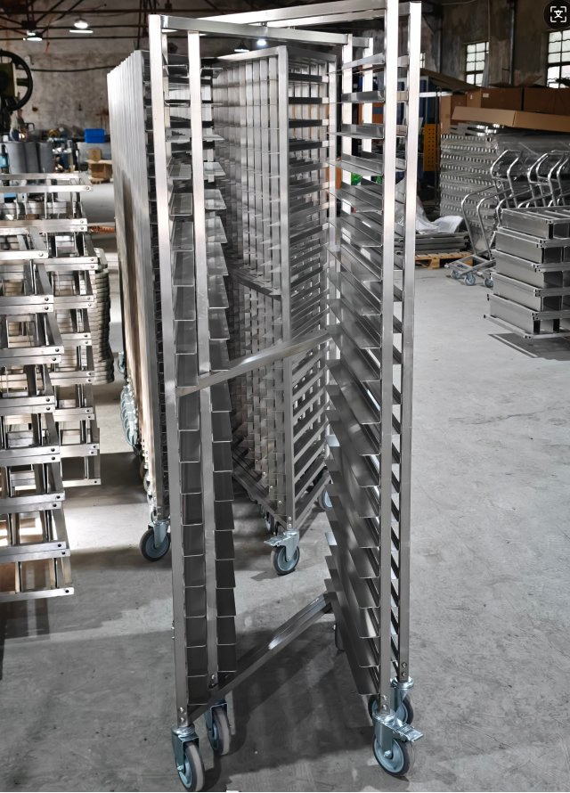 1780X680X517mm Fully Welded Extra Heavy Duty Nesting Stainless Steel Z Racks Trolley