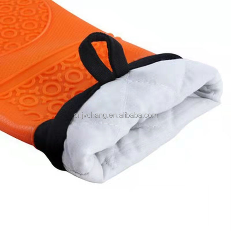 Colorful Anti-Scald Mittens for Grilling and Baking Needs