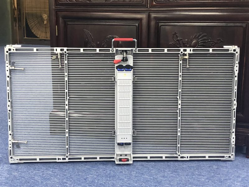 P3.9-7.8 Transparent Curtain LED Display for Outdoor Advertisement