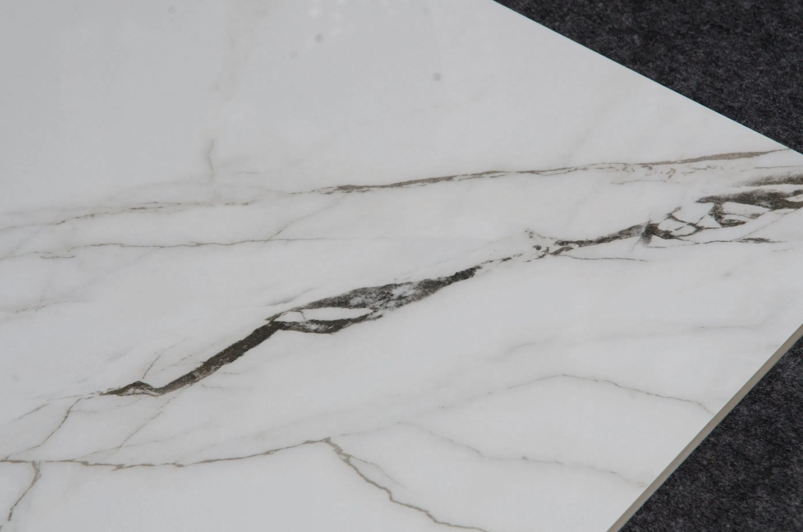 Hot Sale 600X600 White Polished Glazed Porcelain Floor Tile