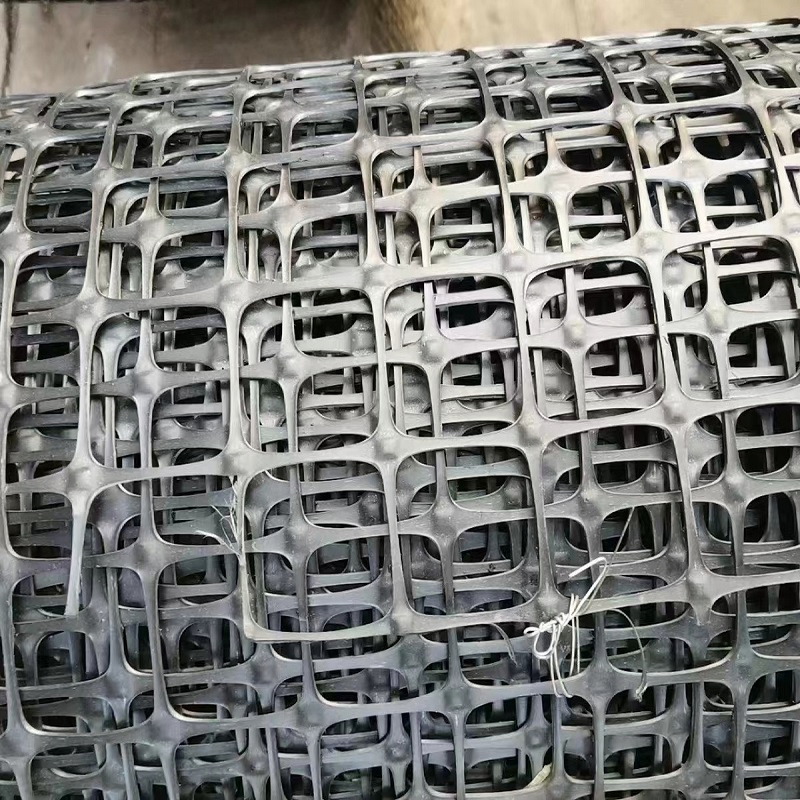 Slope Protection Solution with Reliable Virgin Plastic Polypropylene Geogrids