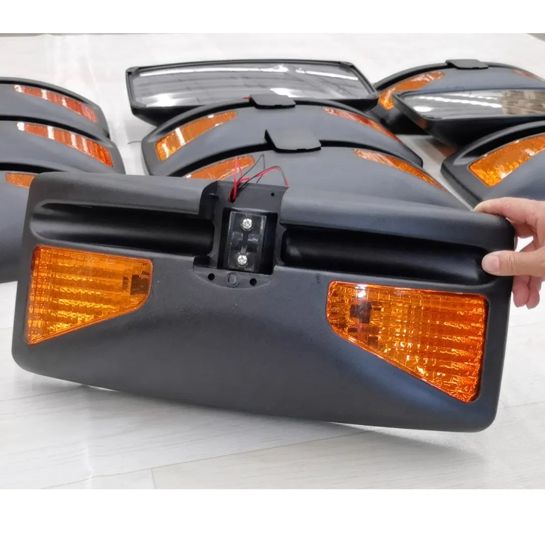 Цифровые часы в зеркале заднего вида для автобусов и грузовиков