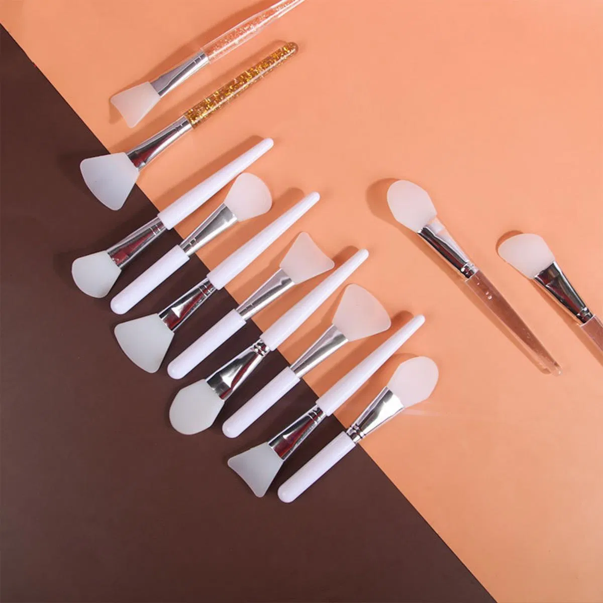 Wholesale Silicone Face Mask Brush Plastic Long Handle Facial Brush