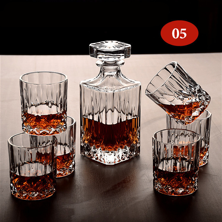 Wholesale 25oz Lead-Free Crystal Luxurious Decant Perfume Bottles Whiskey Decanter Set Decanter Set Wine