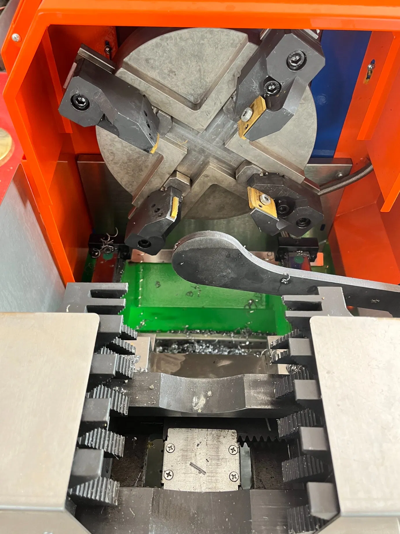 Professional Pipe Threading Machine with 8 7kw Power DN15-65/DN14-100