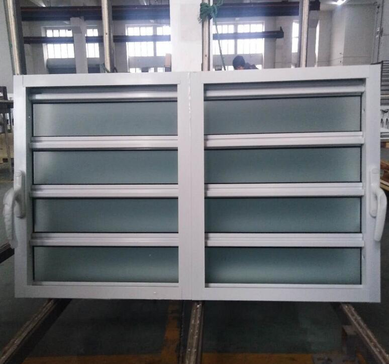 Factory Customized Hot Sale Caribbeans Hurricane Impact Aluminium Glass Louver Window Jalousie Window