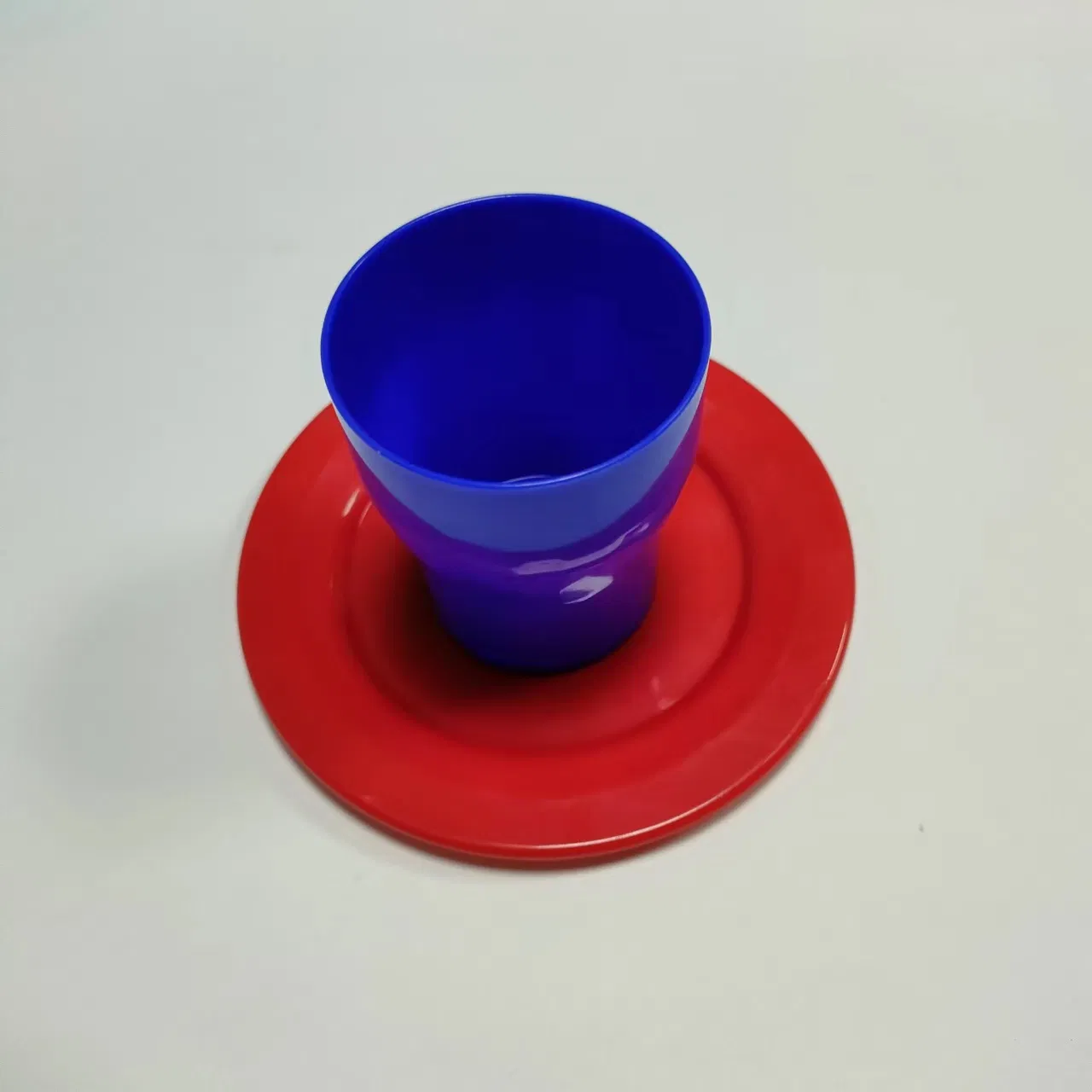 Making Injection Molding Manufacturer Custom Made Plastic Water Cup