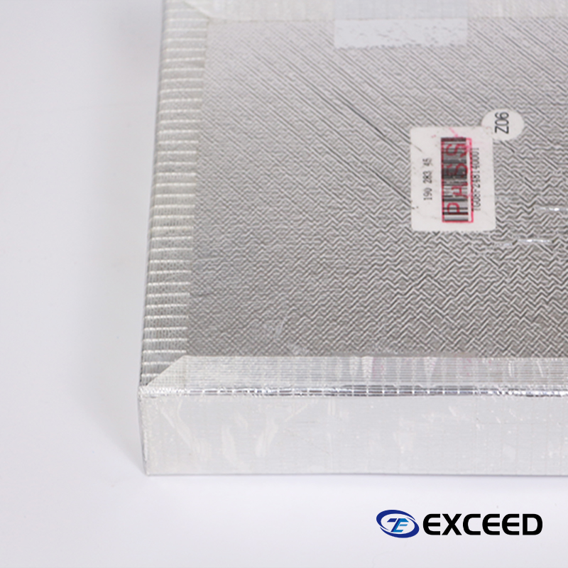 Chopped Strand Vacuum Insulated Panel for Medical Cold Chain Packaging