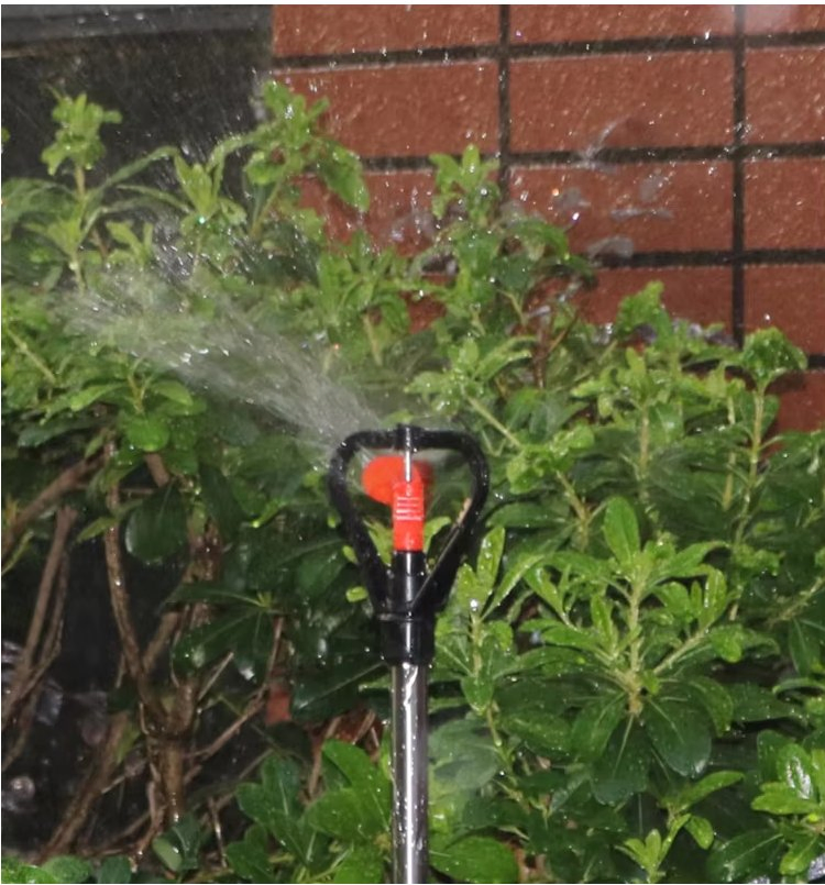 1/2 Inch Male Thread Buttfly Type Rotary Spray Nozzle 360 Degree Rotating Sprinkler