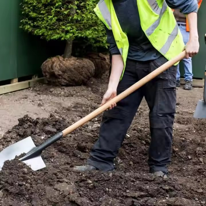 Industrial Grade Agriculture Shovel Spade Carbon Steel Garden Shovel for Digging Wood and Metal Farming Tools