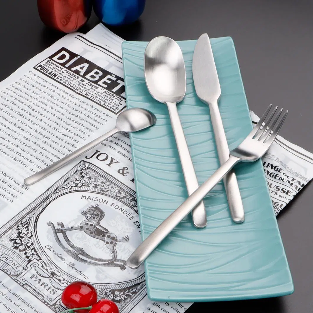 High Quality Customized Luxury Silver 24PCS Cutlery Set Lucky Box Dinner Use