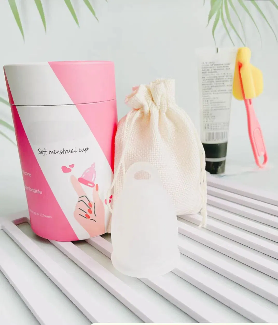 Wholesale 100% Medical Grade Silicone Menstrual Cup