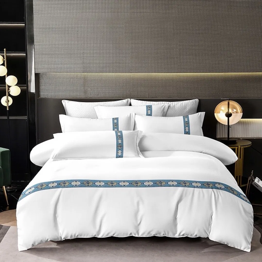 High Class Hotel Supplies Sanding Microfiber Polyester Webbing Embroidery Duvet Quilt Cover Double Coverlets Pillowcase Bed Sheets Guangdong Bedding Set
