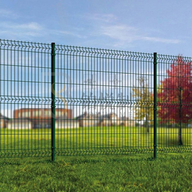 2X2 PVC Coated Galvanized Triangle Bending 3D Curved Welded Wire Mesh Farm Garden Fence