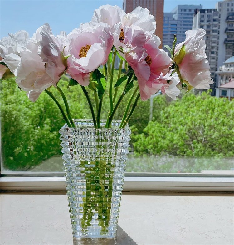 France Baccarats Premier Crystal Bottle High Quality Flower Vase with Original Logo and Gift Box for Home Decor