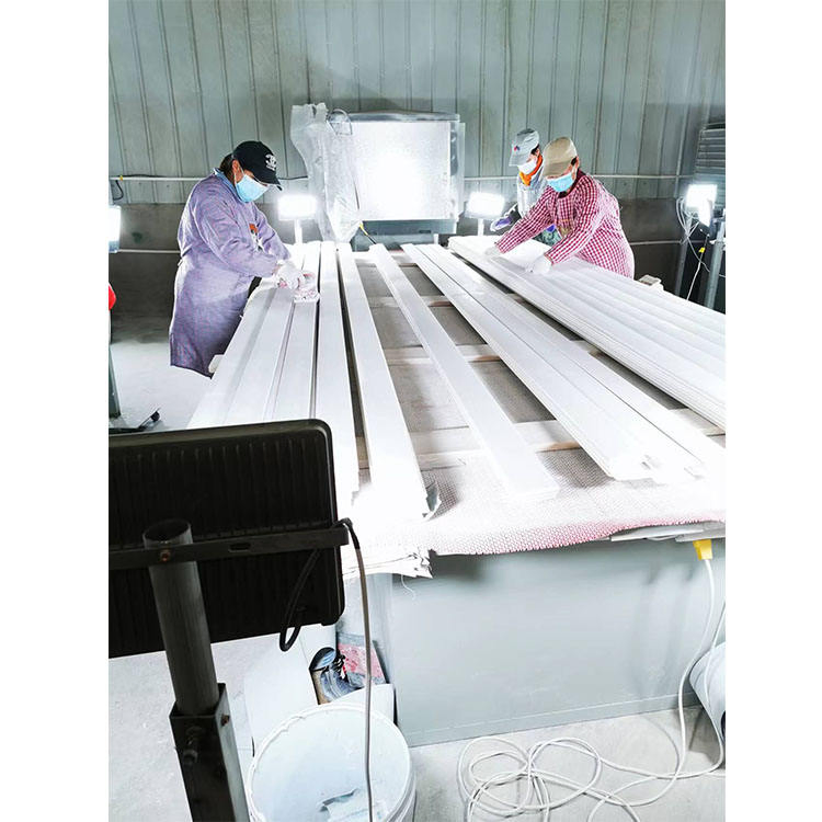 Real Wood Plantation Shutter Made of Paulownia/Poplar