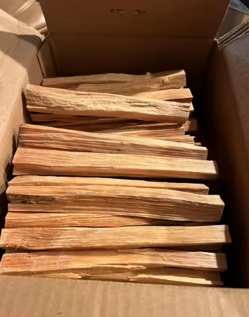 Natural Resin Pine Wood Tinder Sticks for Efficient Fire Starting