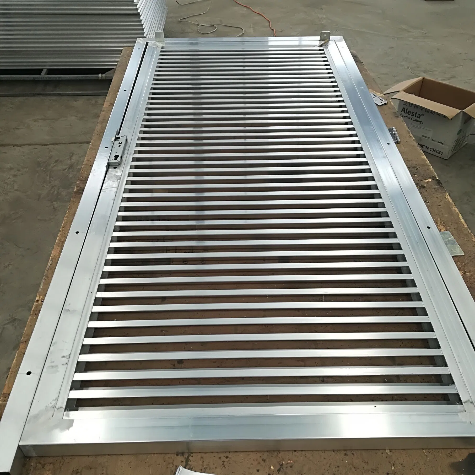 New Design Hot Dipped Galvanized Steel Fence Panels