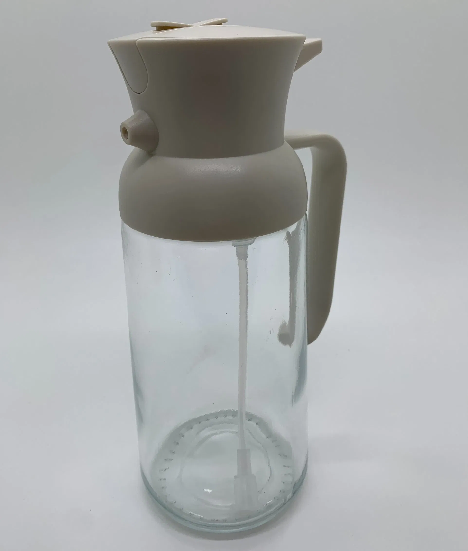 New Design 550ml Multi-Functional Oil Spray Glass Bottle