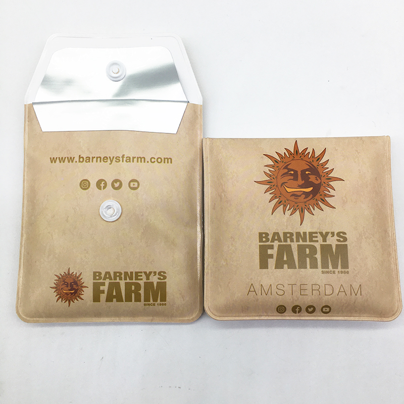 Custom Biodegradable 20 Cigarette Butts Design Portable Mini Outdoor Pouch Recyclable Kraft Paper Pocket Ashtray