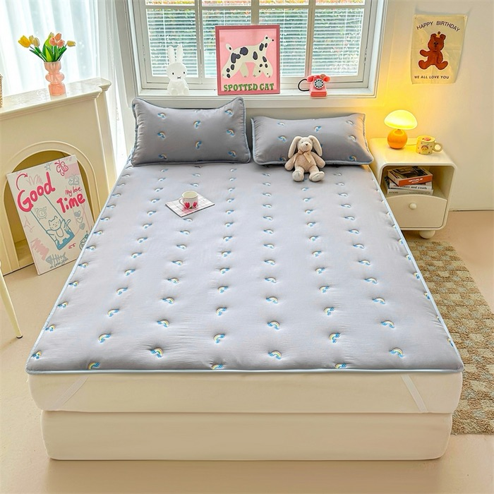 Popular and Cheap High-Quality Cotton Mattress Cover for Home and Hotel Use