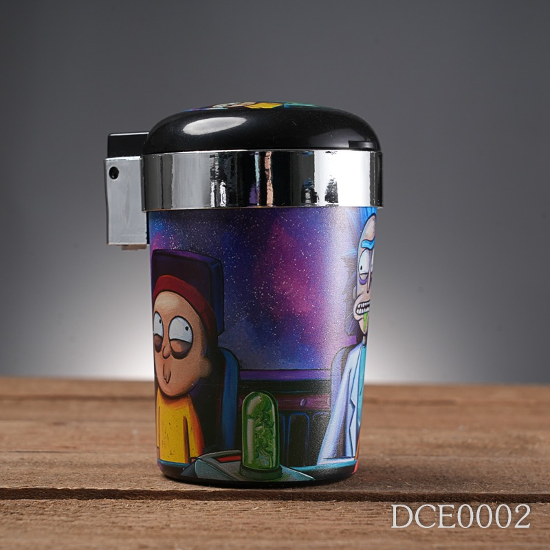 Wholesale Plastic LED Cigarette Car Ashtray with Lid Custom Logo Smoking Ashtrays