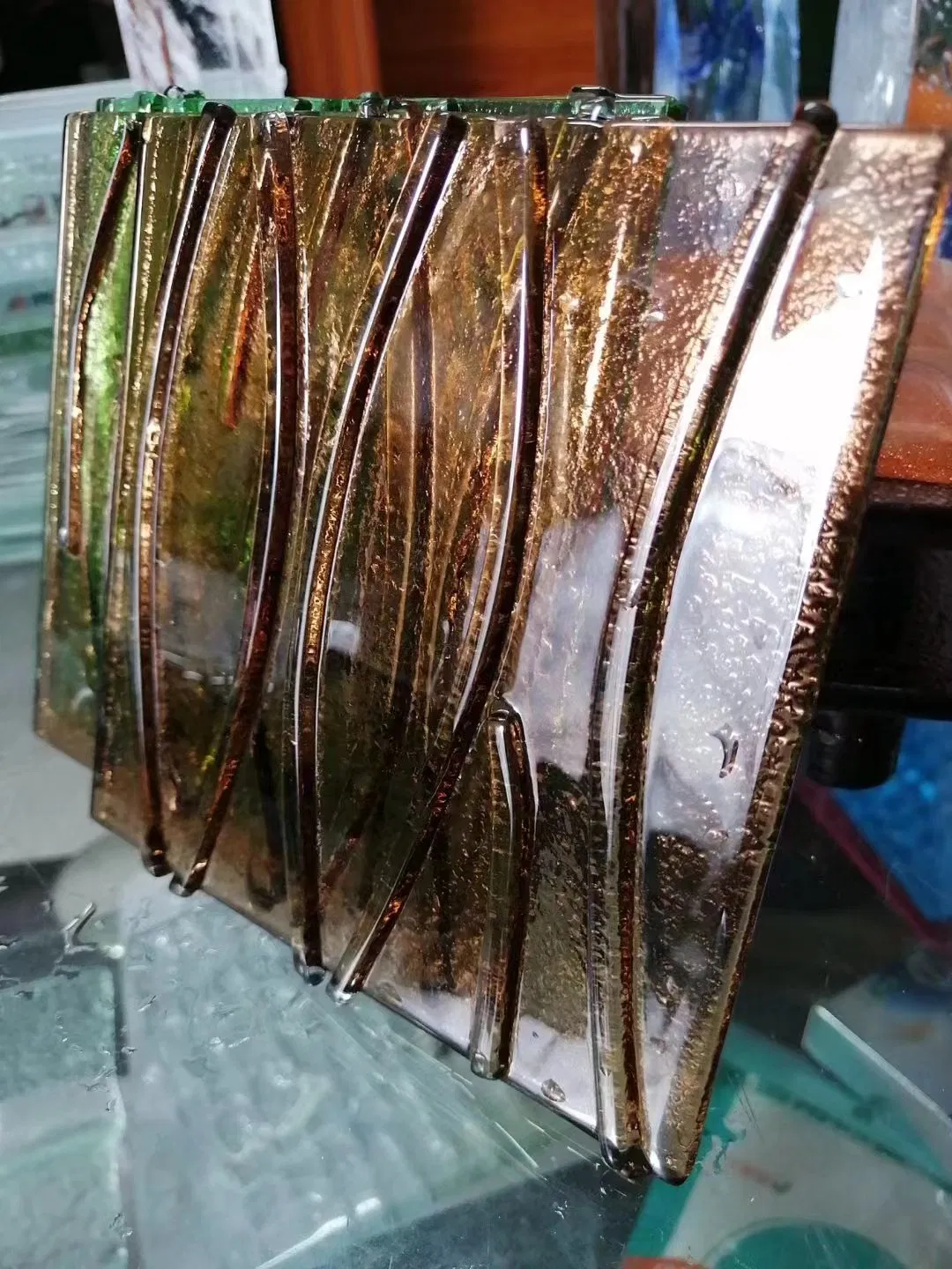 2024 Latest Tempered Hot Melt Pattern Decorative Glass