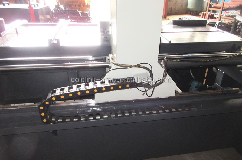 Станок ленточнопильный вертикальный