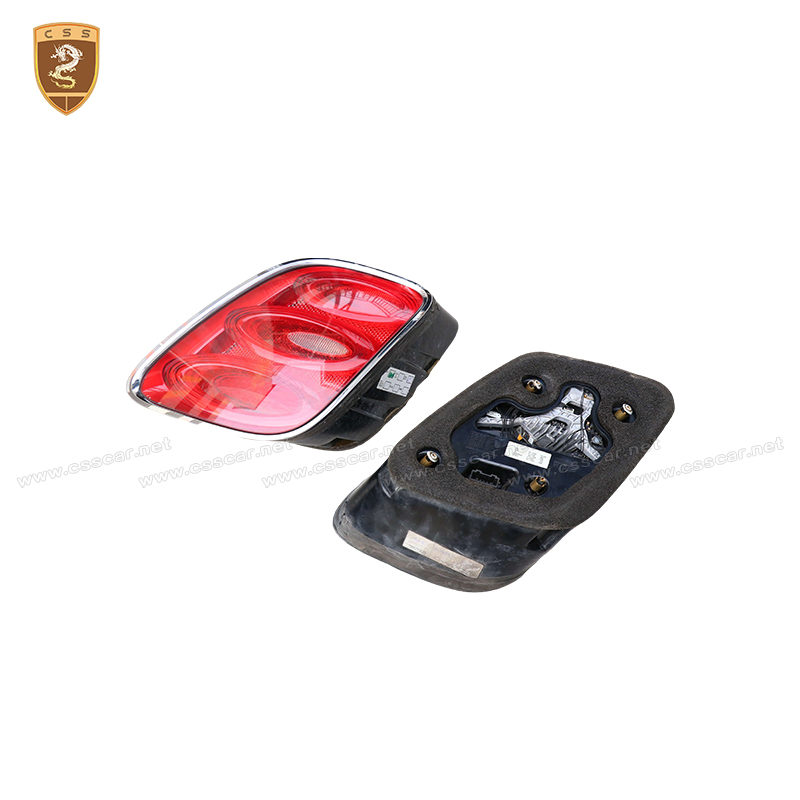 Задний фонарь Bentley Mulsanne оригинальный б/у