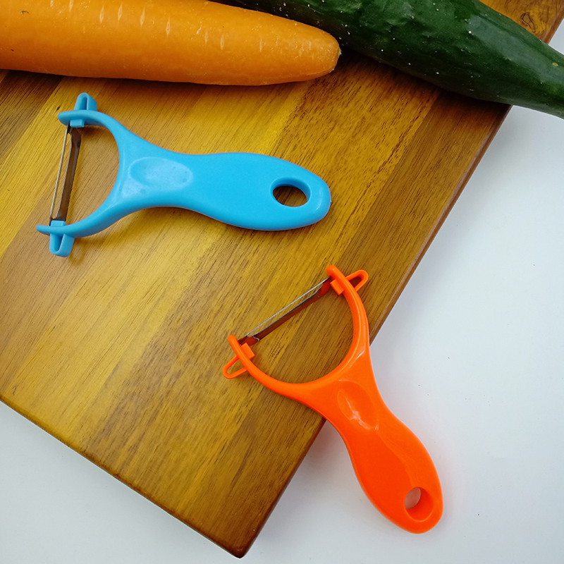 Customized Logo OEM Stainless Steel Kitchen Accessories Fruit Peeler
