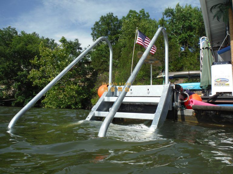 Deluxe Marine Equipment Accessory 4 Steps Stainless Steel Boat Ladder Marine Boat Ladders