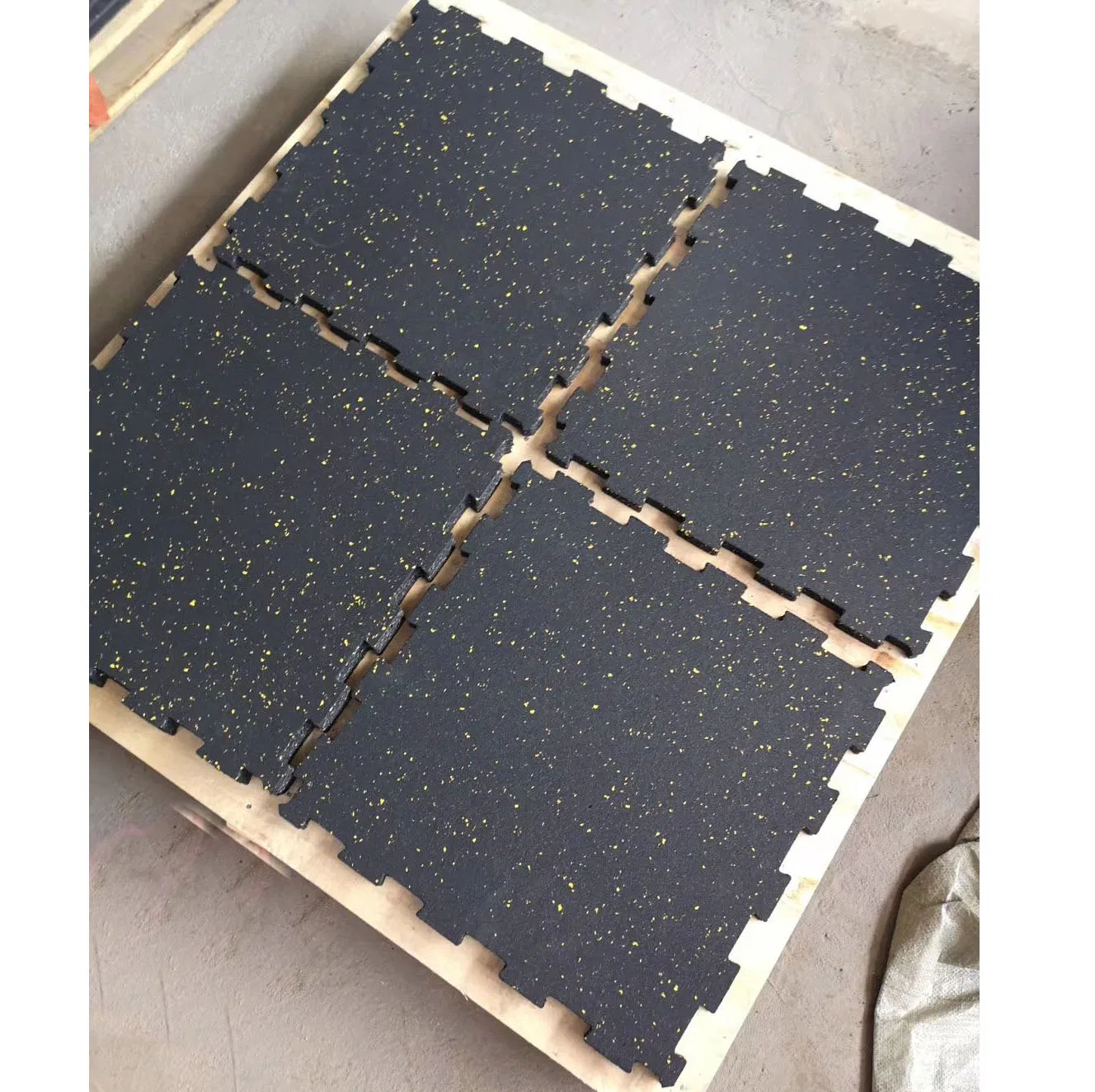 New Arrival Crossfit Gym Floor Interlock Rubber Mat Tile