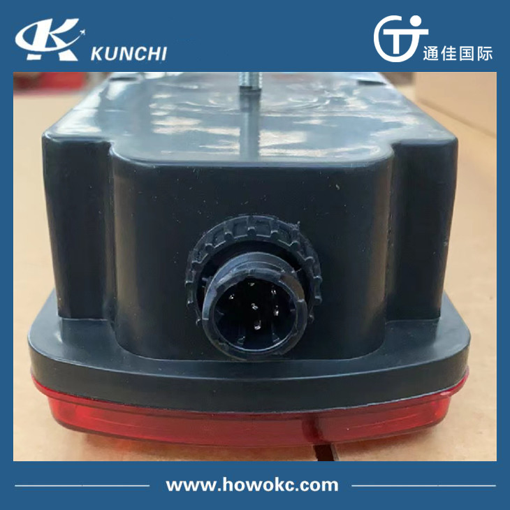 HOWO Truck Rear Combination Lamp, Tail Lamp, Right Side WG9719810012