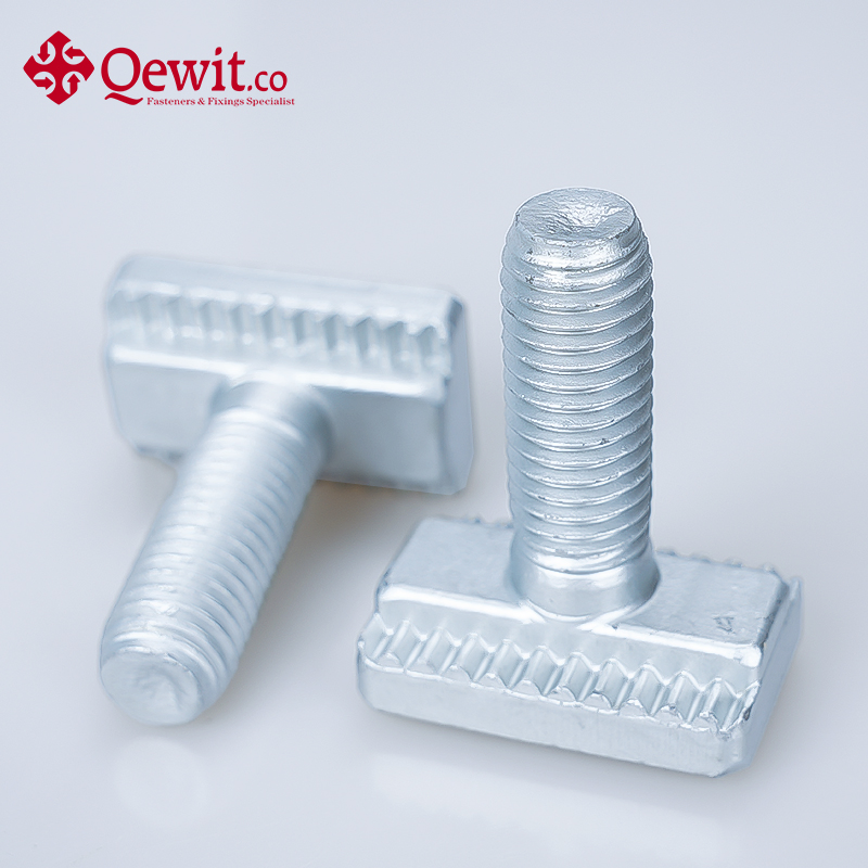 Анкерный болт с цинковым покрытием