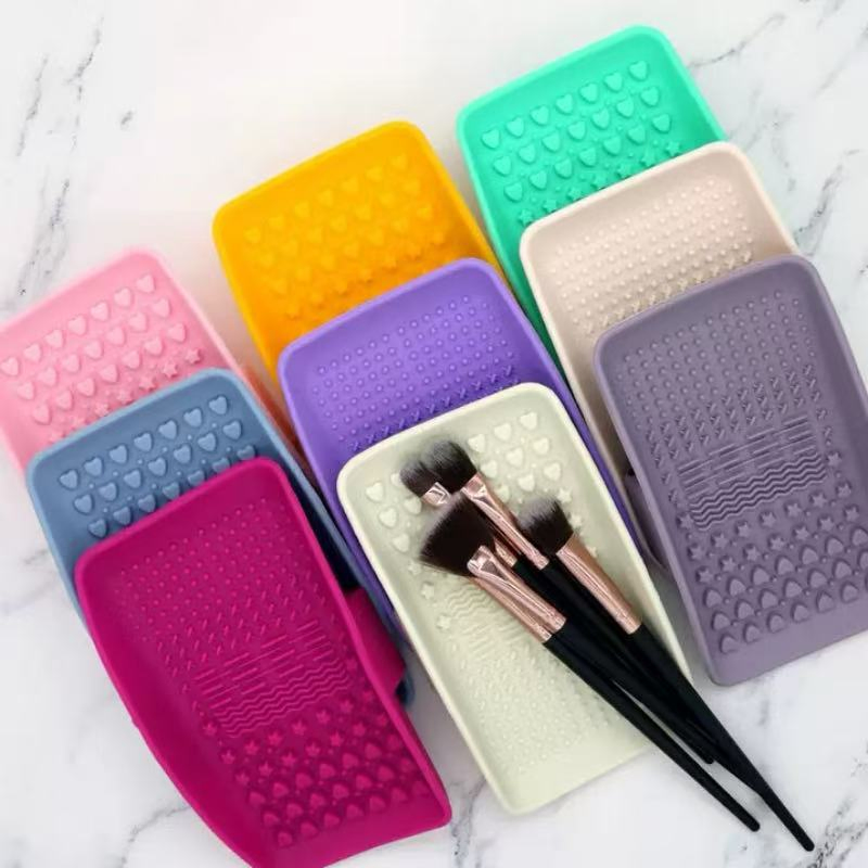 Набор для чистки кистей для макияжа