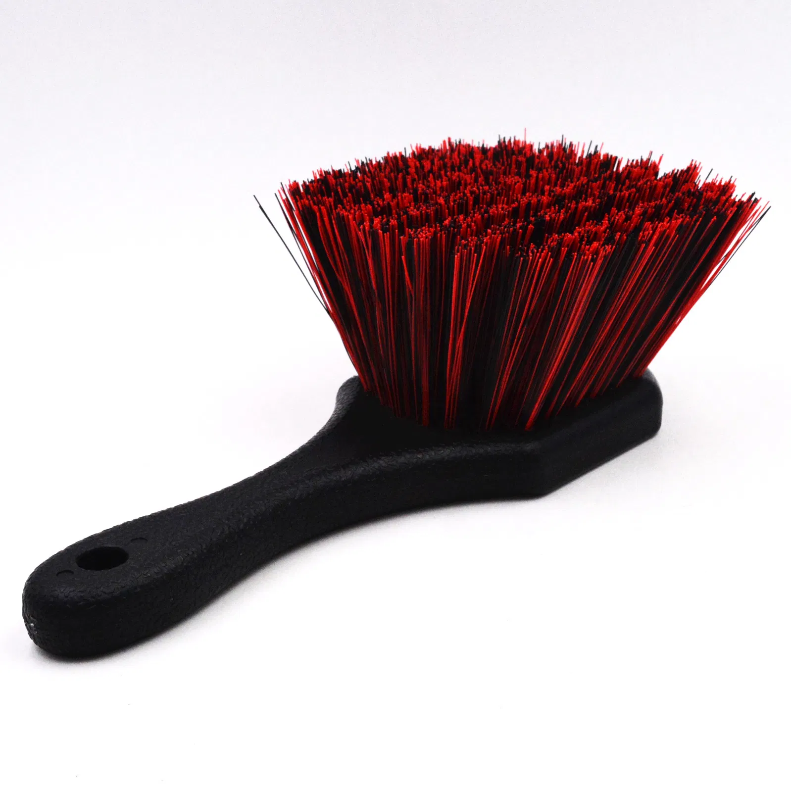 Щетка для чистки шин и дисков SCARCITY