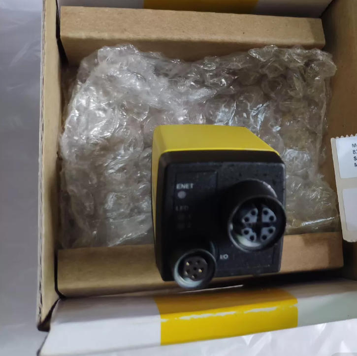 Промышленная камера Cognex IS8200M-373-40