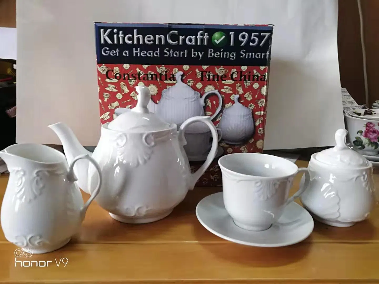 Porcelain Embossed Royal Family Tea Set with 1200 Ml Teapot, 220 Ml Tea Cup and Saucer and Sugar Pot Milk Jug