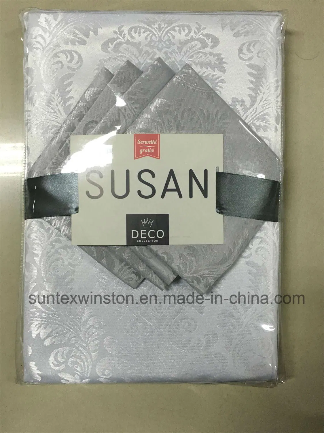 100% Polyester Jacquard Table Cloth with Runner
