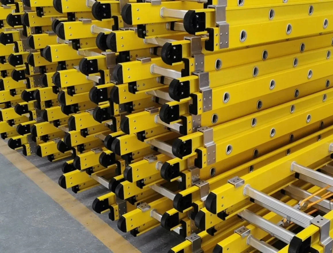 4-10 Meters 2 Sections Top Quality Fiberglass Telescopic Ladder Manufacturer Supply