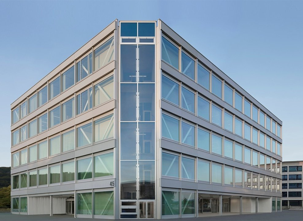 Dryc Multi-Story Prefabricated Steel Structure Building for Multi-Purpose