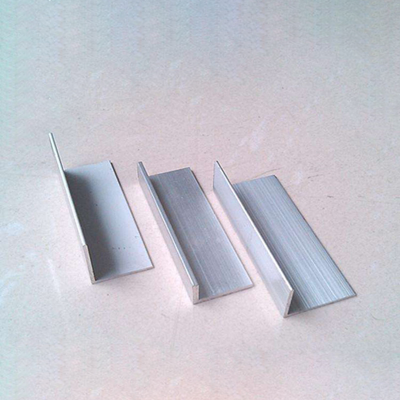 Алюминиевый профиль экструдированный 6м, толщина 1.5мм