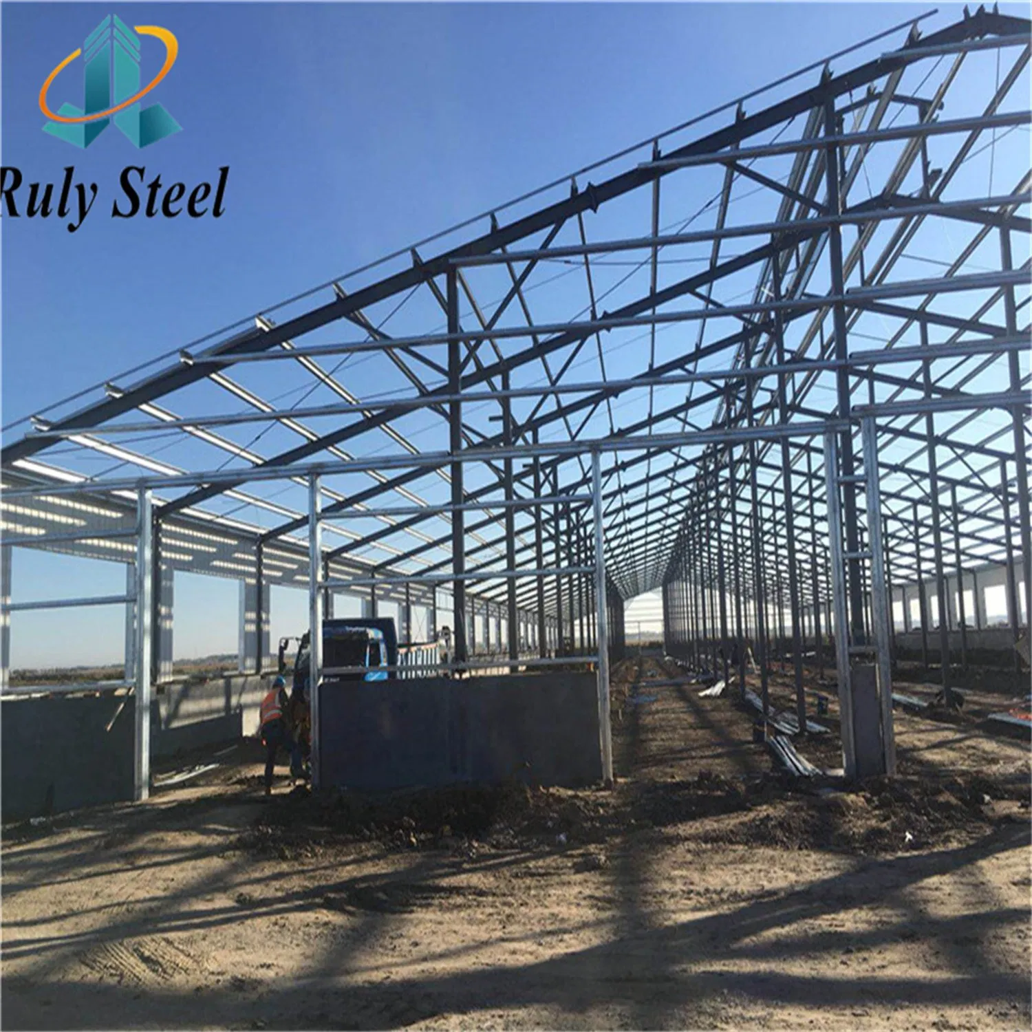 Anti-Seismic Prefabricated Construction Corrugated Sheet Steel Structure Warehouse