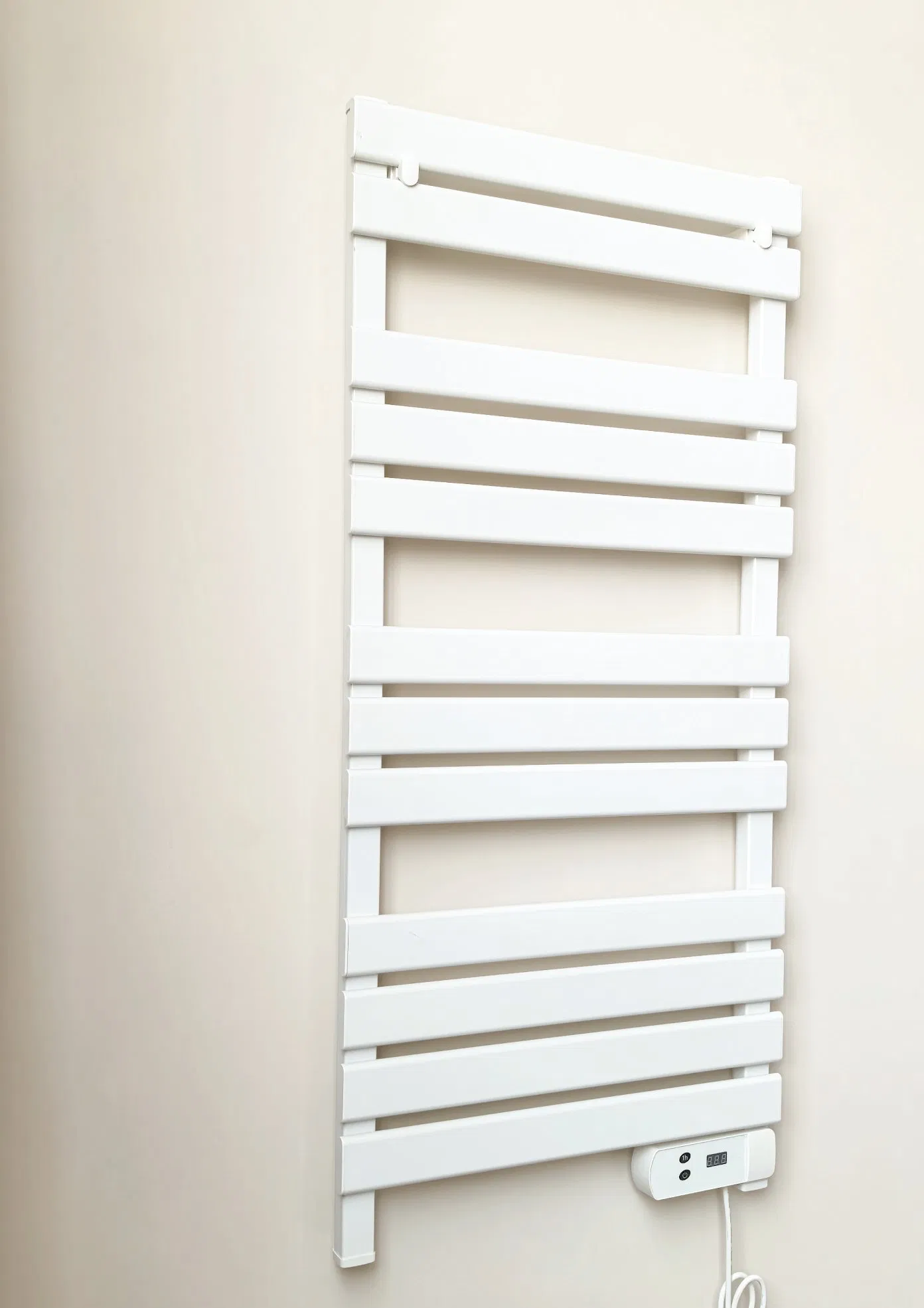 700W Bathroom Radiator Electric Towel Warmer Bathroom Eco Long Size
