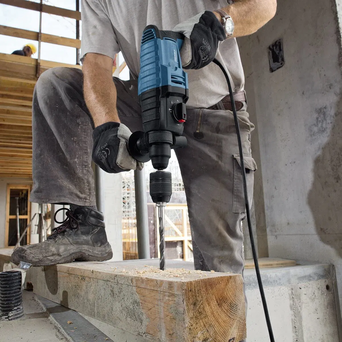 Перфоратор ударный 750Вт/800Вт для бетона и кирпича HD006