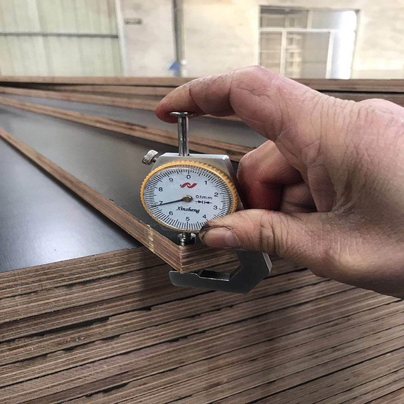 Фанера строительная 18 мм E2 для мебели и отделки