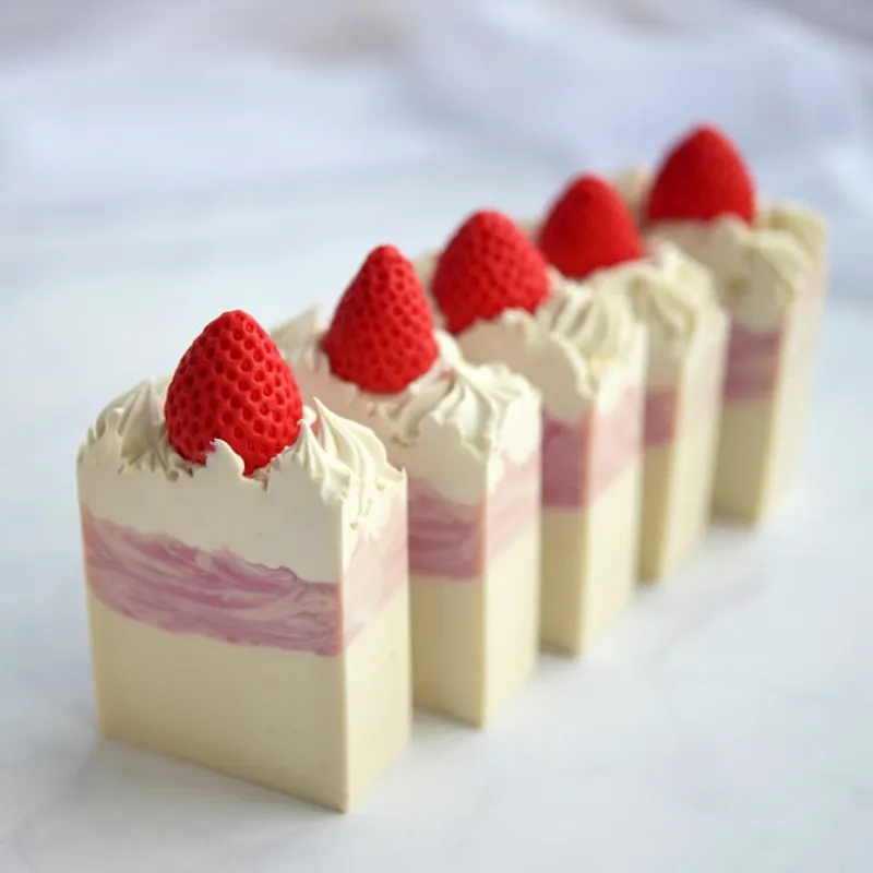 Custom Natural Essential Oil Whitening Scented Cold Pressed Soap